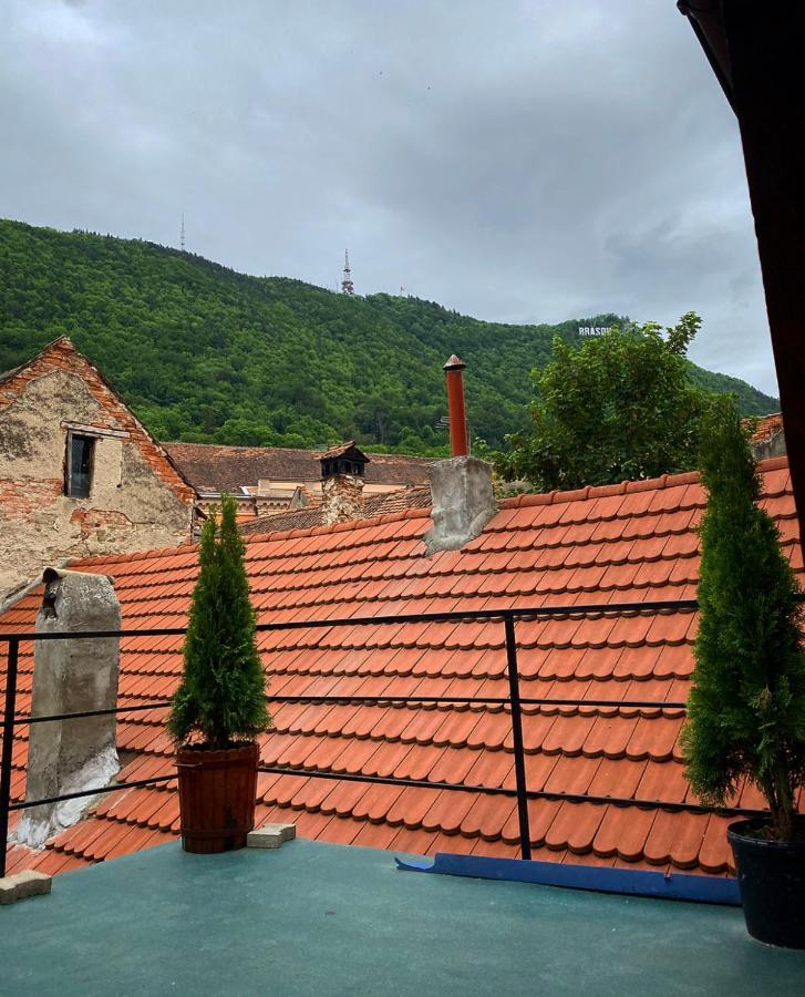 Ullysses Guest House Braşov Exteriör bild